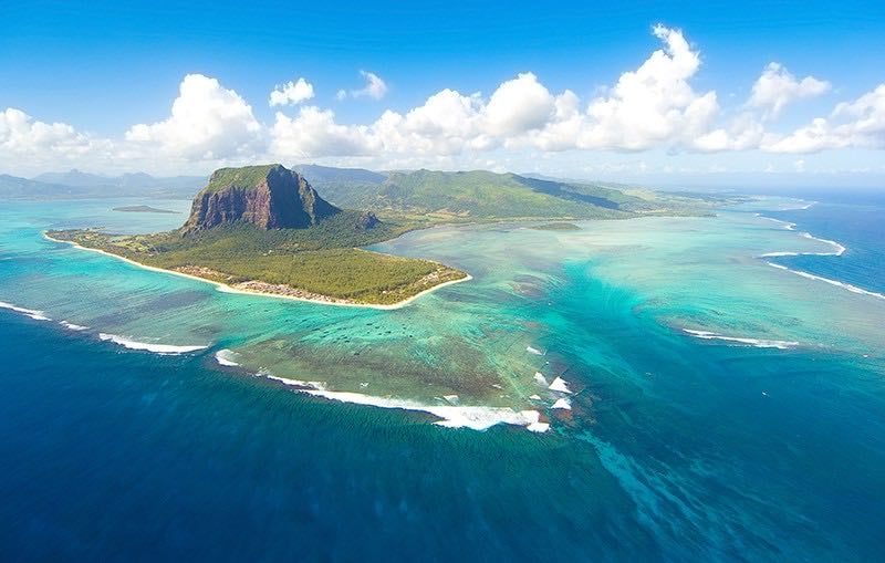 Underwater Waterfall Mauritius