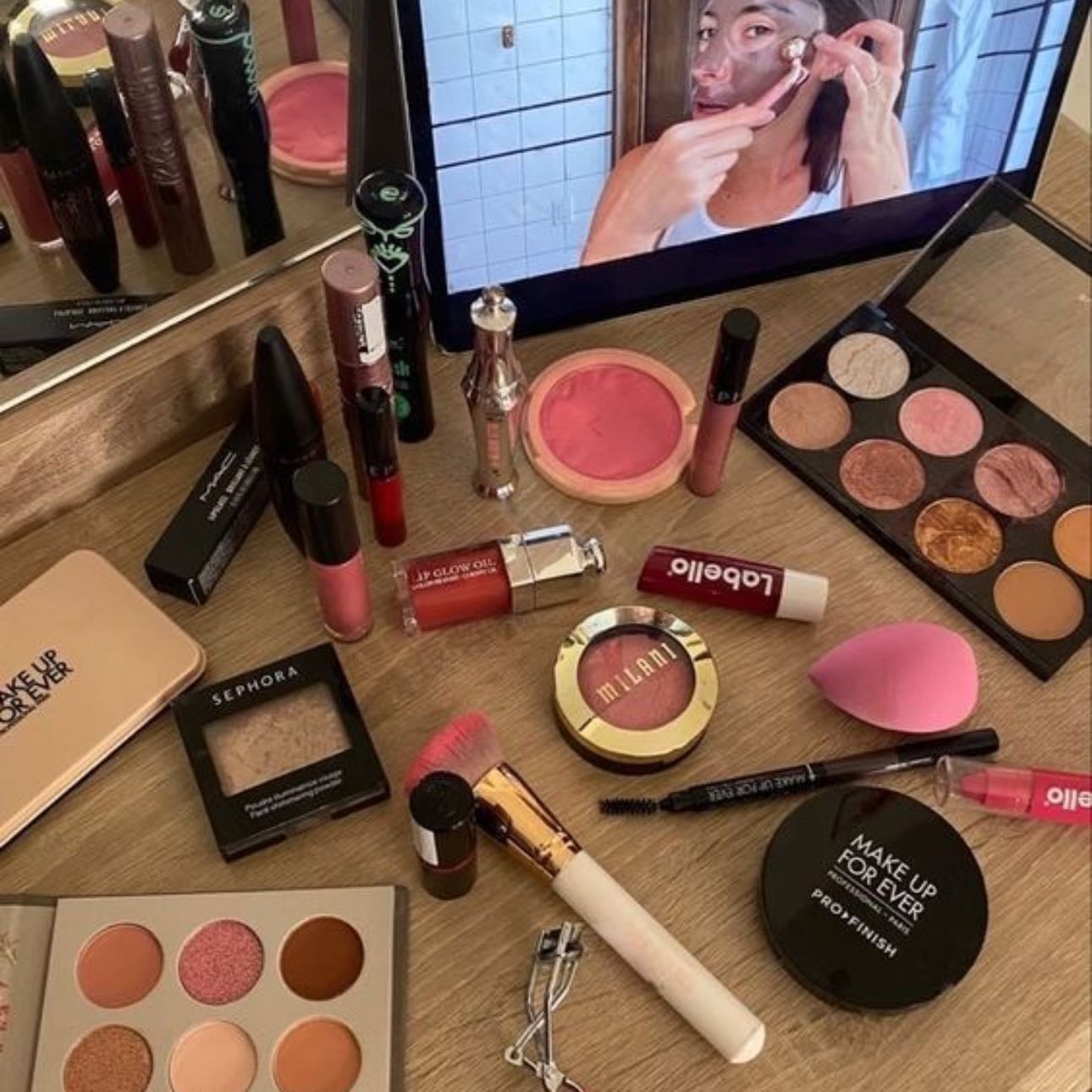 Make up π - Relaxing, and funny