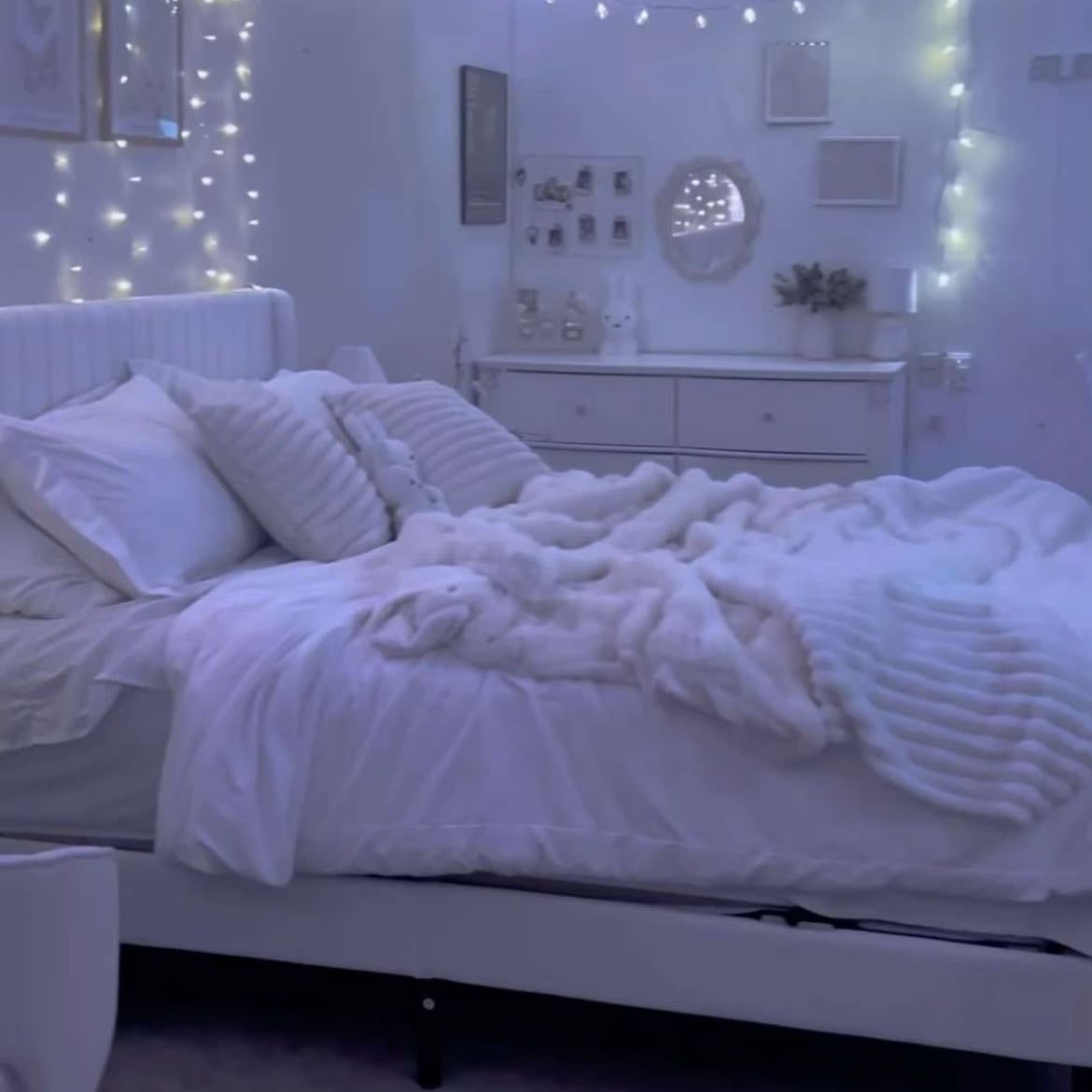 THIS bed.