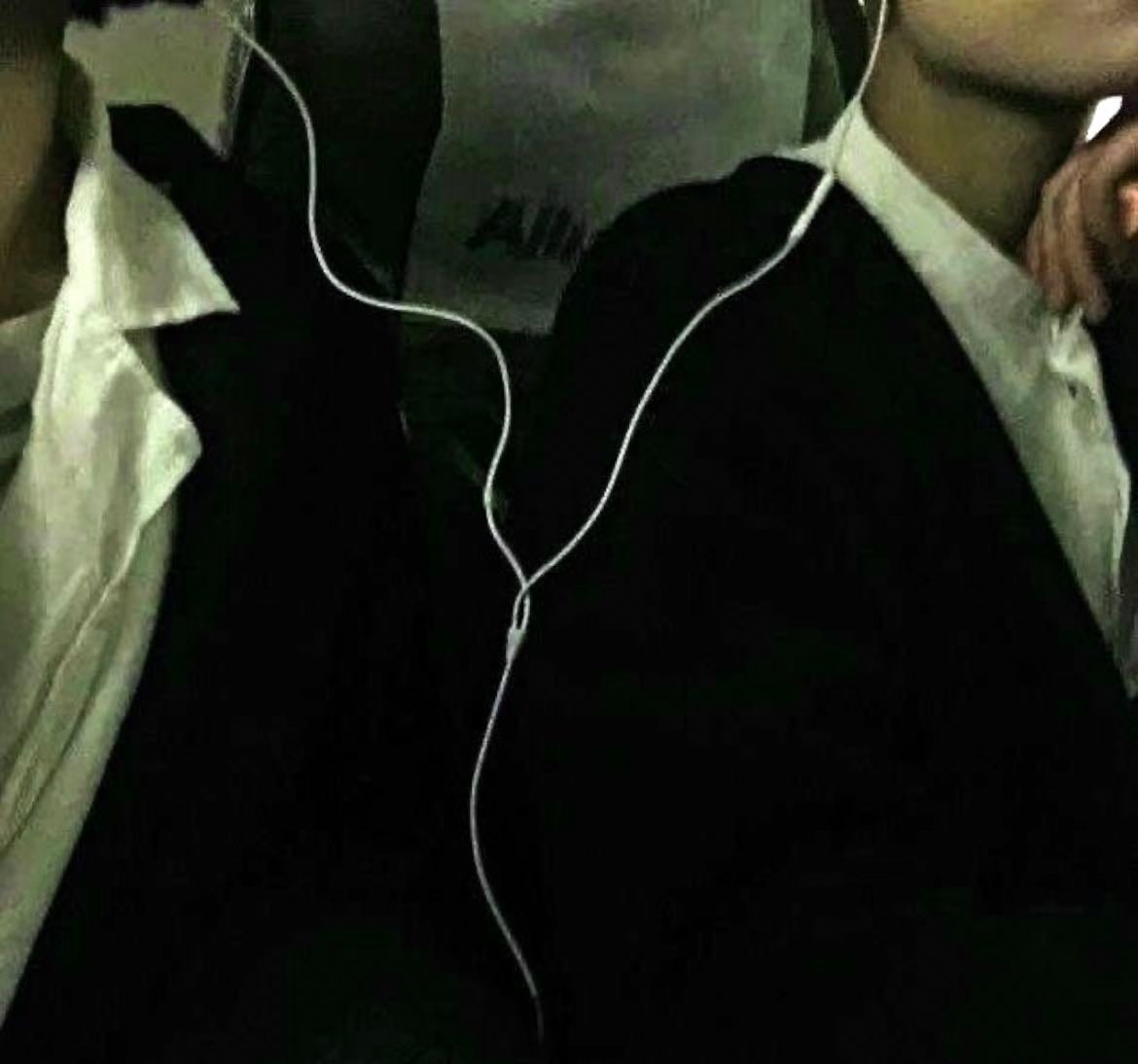 — pov: we’re sharing earbuds. - Music hypelist by aldene