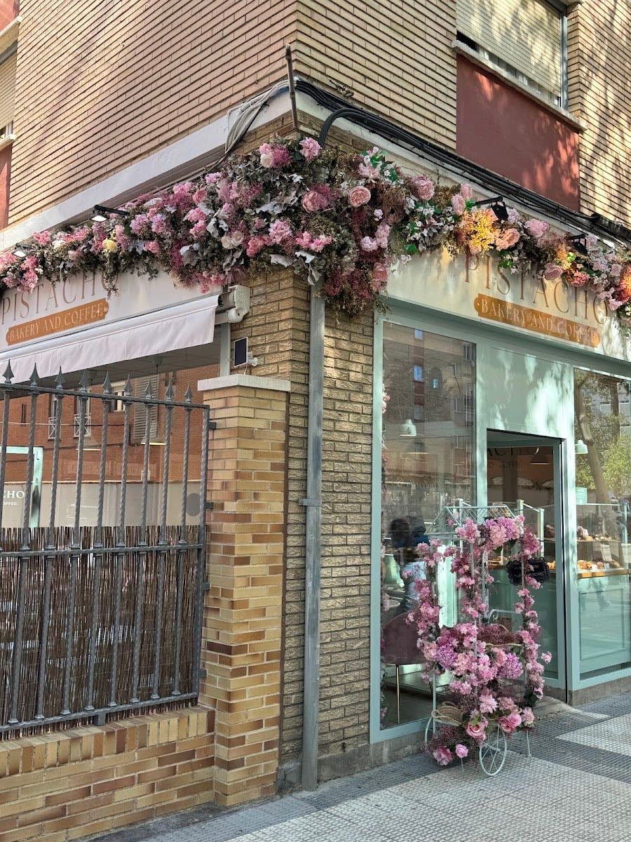 Pistacho Bakery & Coffee