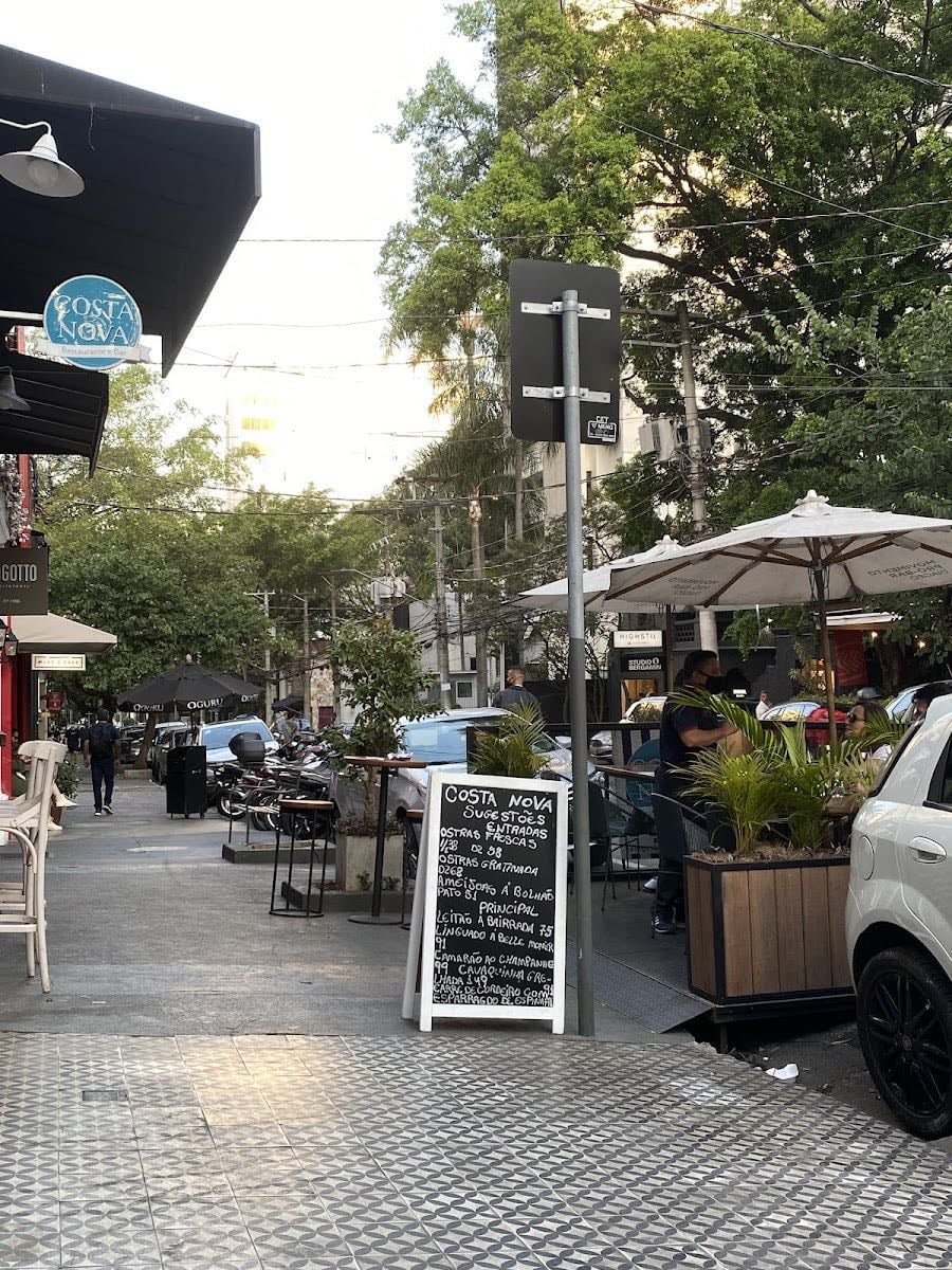 Costa Nova Pinheiros - Restaurante e Bar