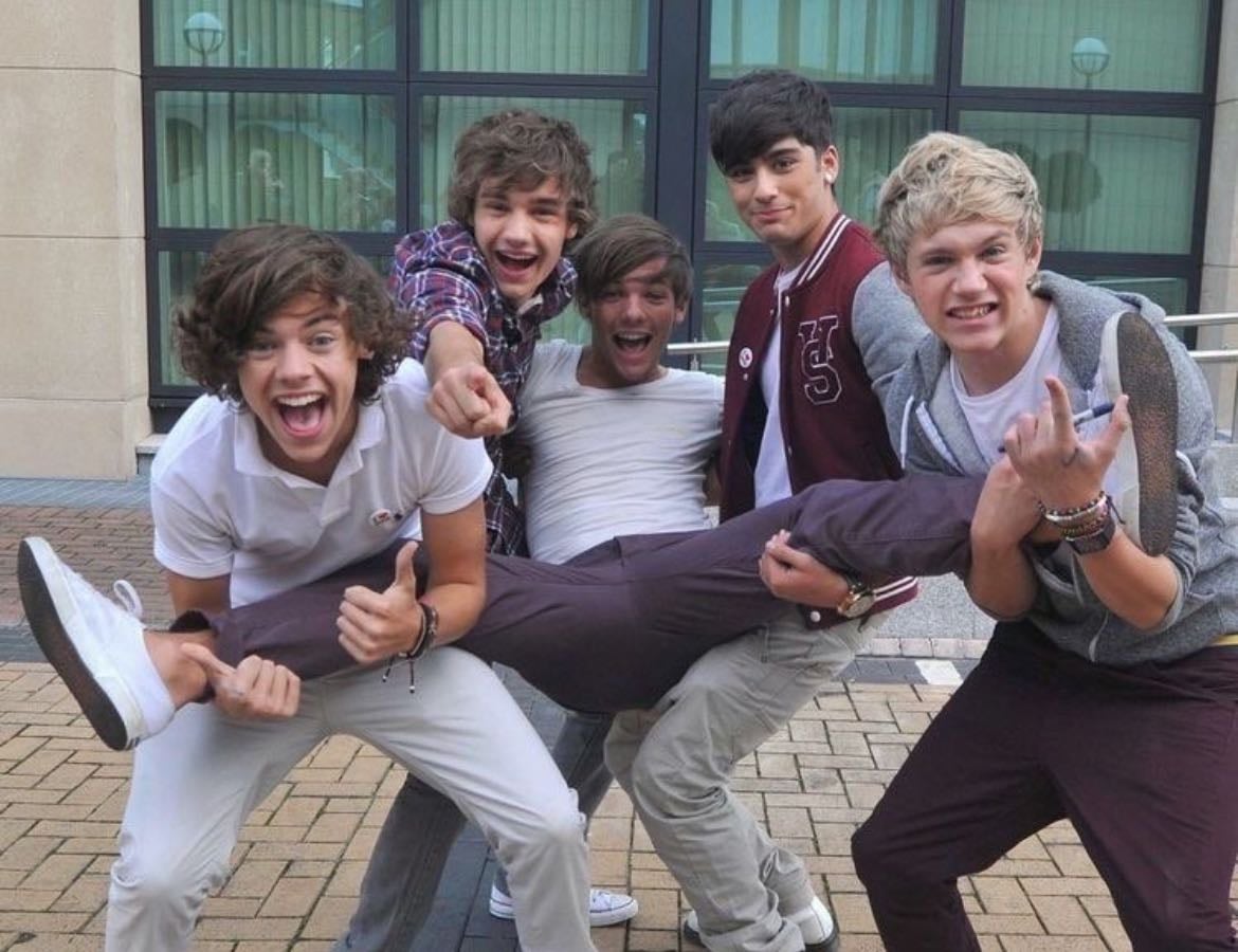 Your fav song from each 1d member!! (solo)