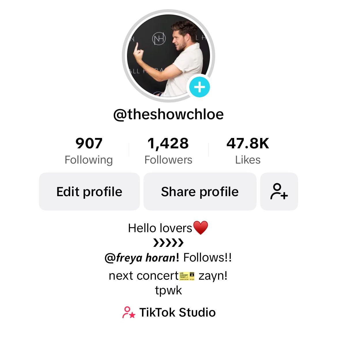Theshowchloe 🤍💕