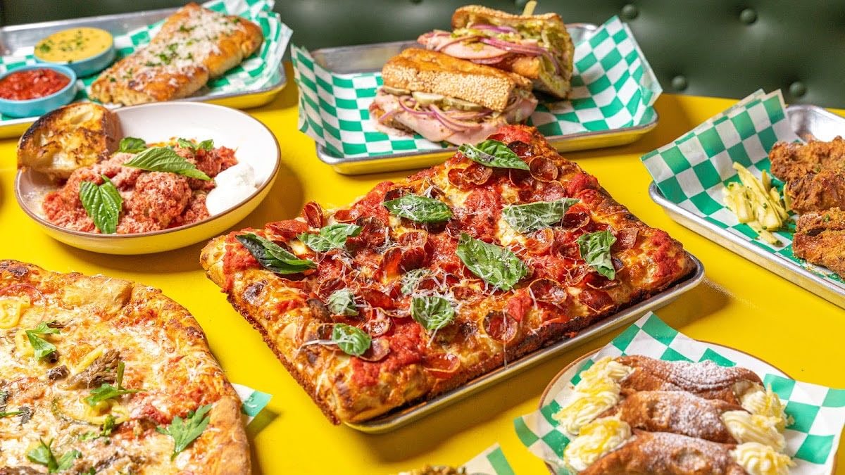 Old Gregs Pizza