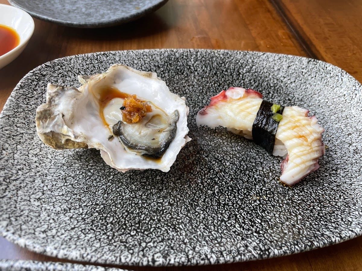 OMAKAI sushi