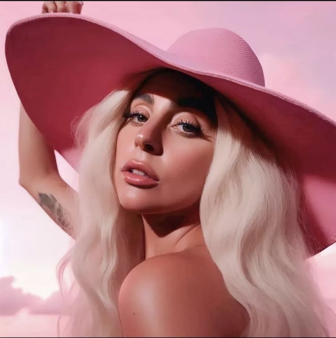 Lady Gaga - Artist