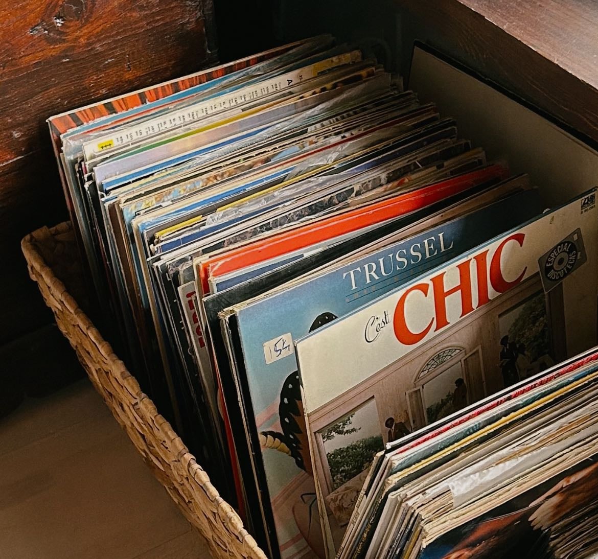 vinyls 😮💨 - Music hypelist by Covadonga Soler Pérez