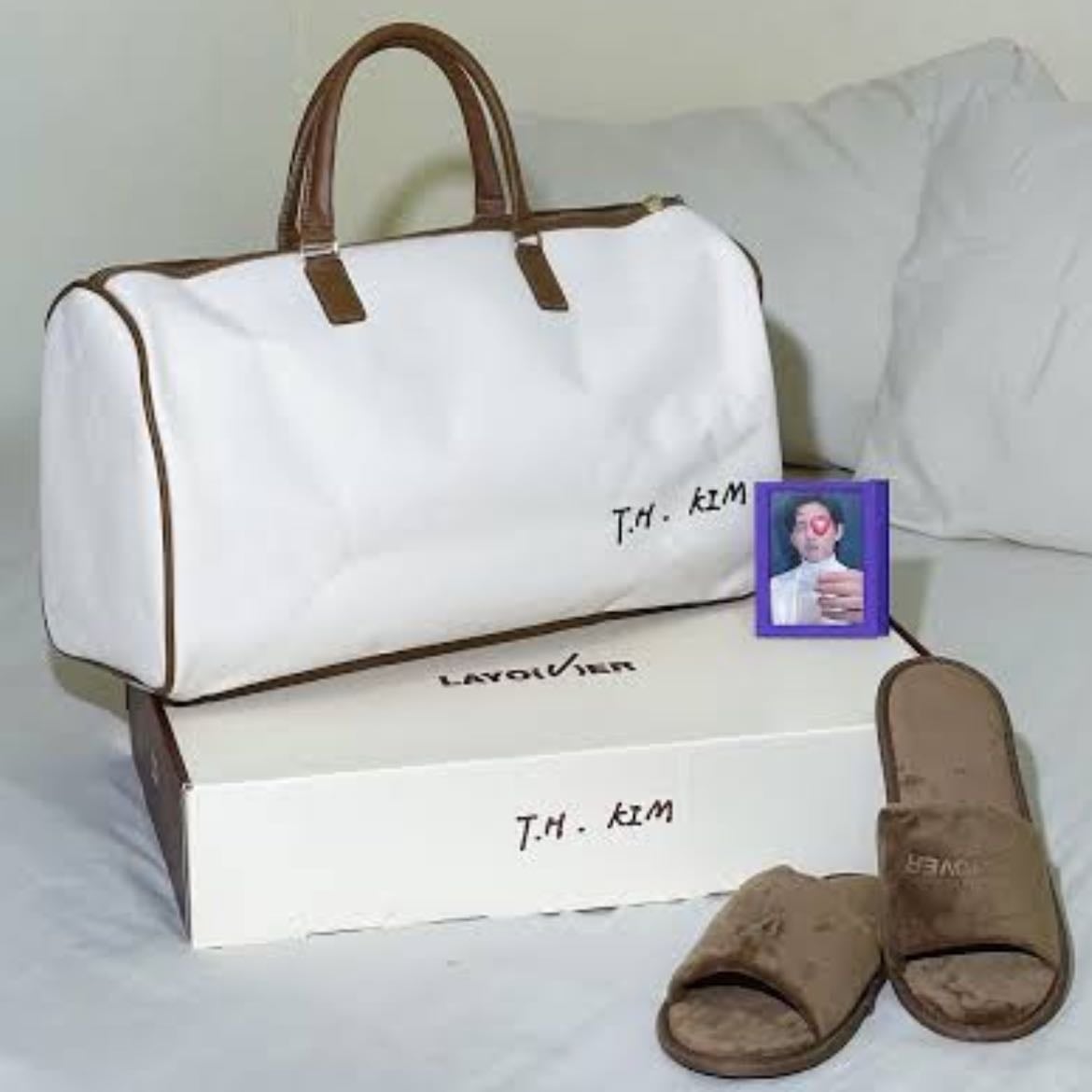 Merch Box 17