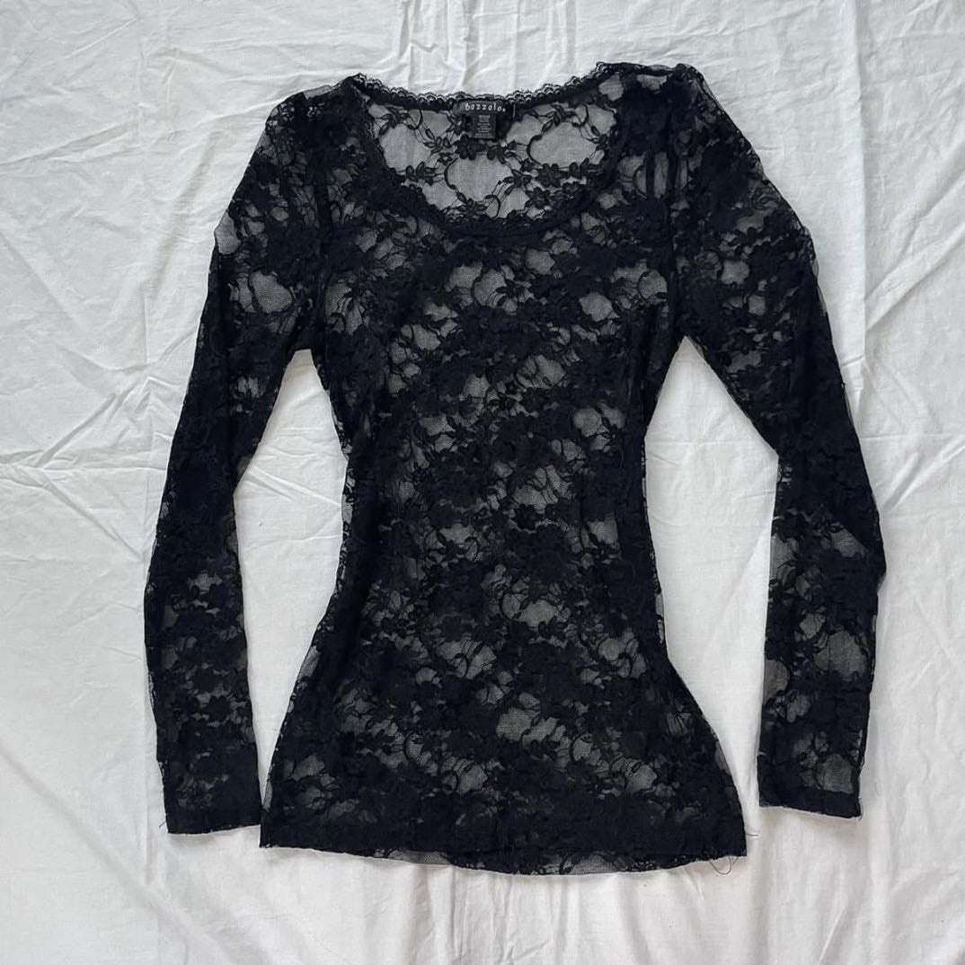 long sleeve lace top