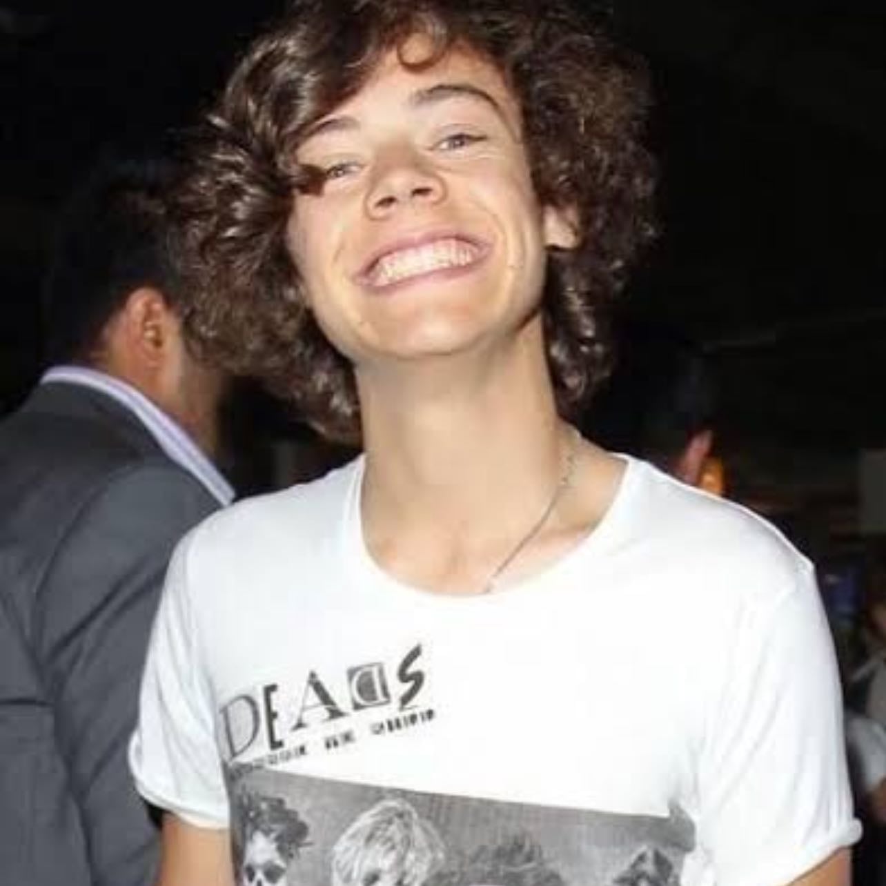 17 - AWE HIS SMILE I JUST CANT