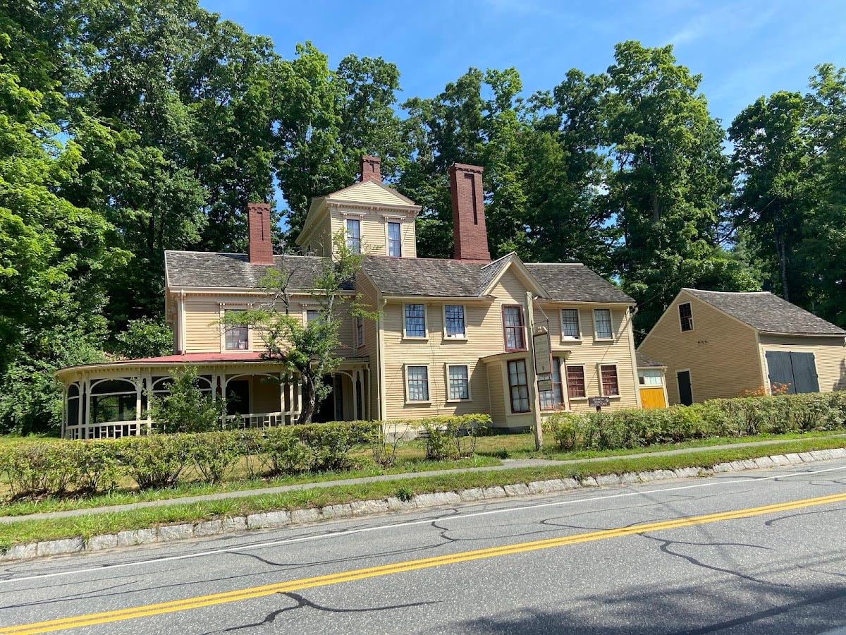 The Wayside Home of Authors