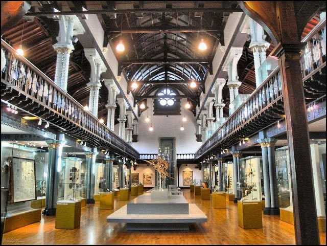 Hunterian Art Gallery