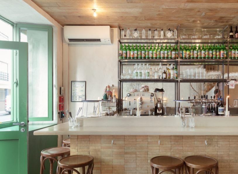 Clamato - menu based on daily arrivals