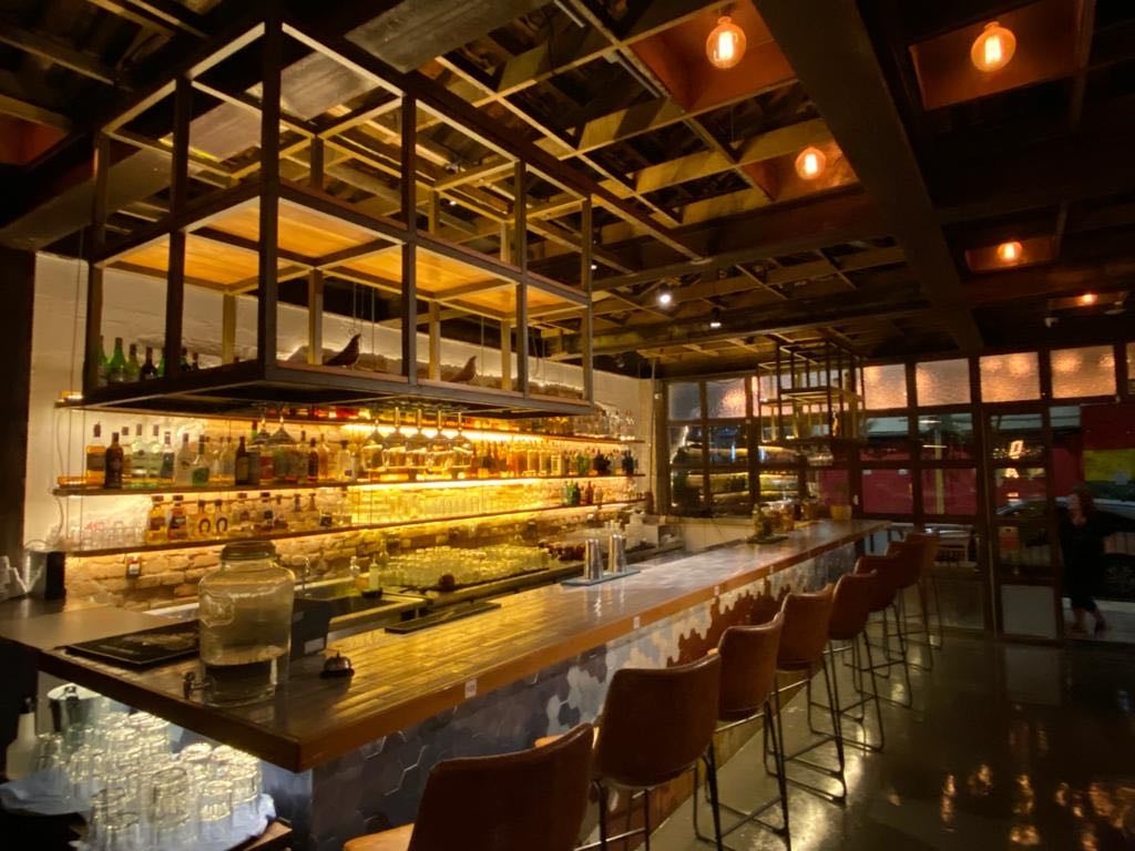 Lupe Bar