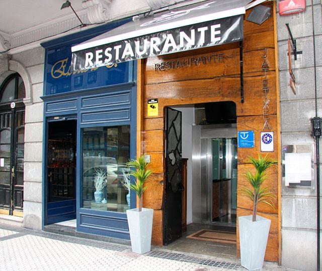 Ikaitz jatetxea - Must try: octopus