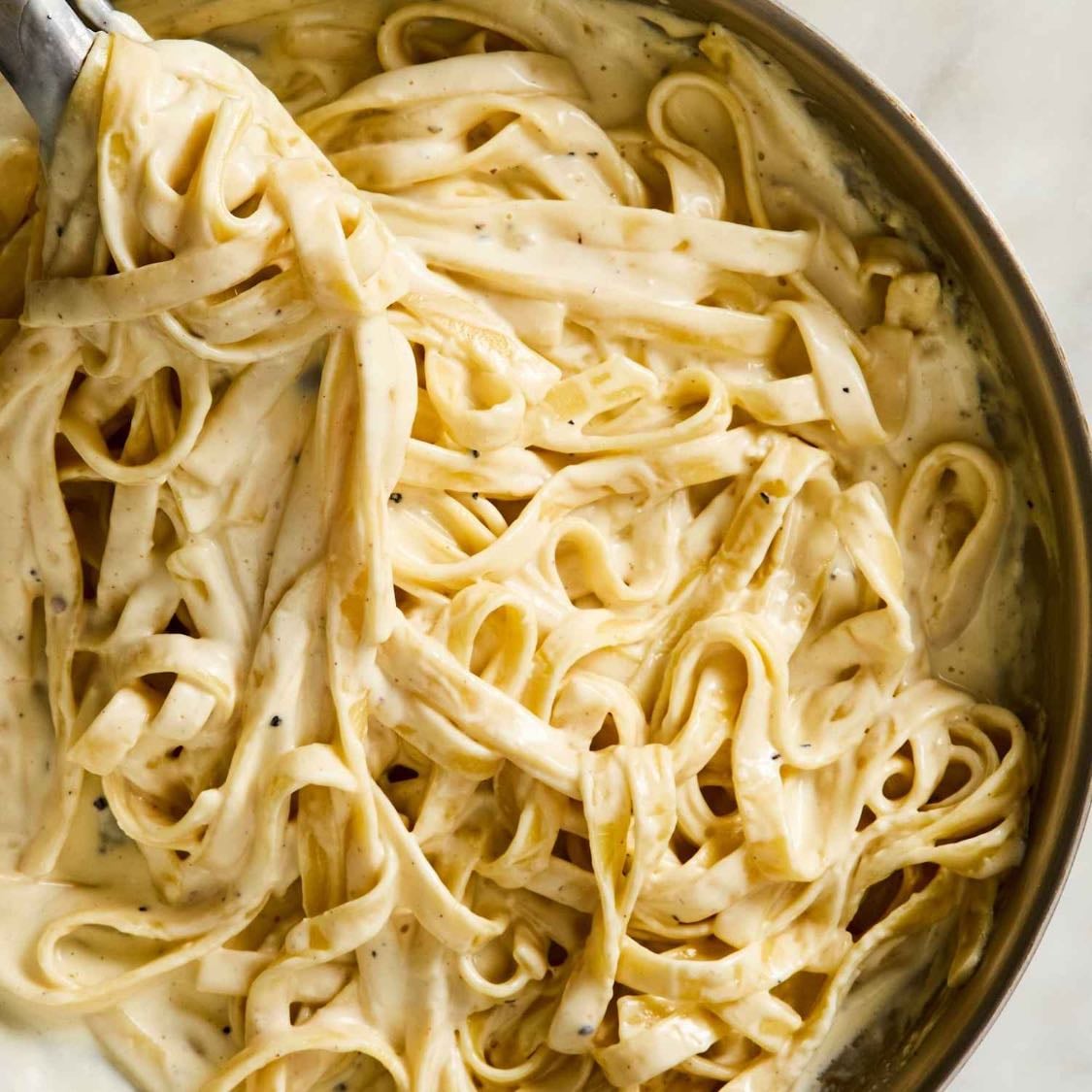 Fettuccine alfredo