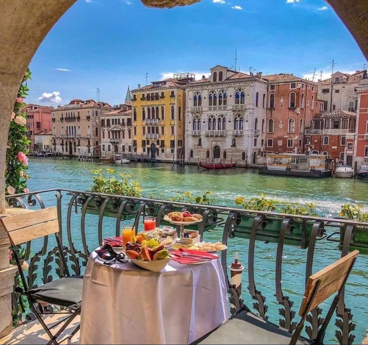 greetings from venice