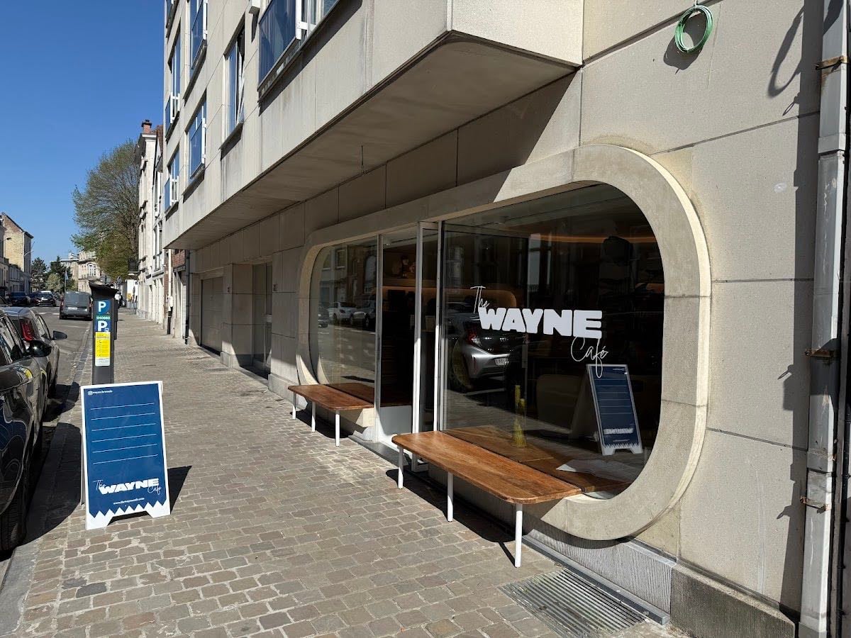 The WAYNE Café