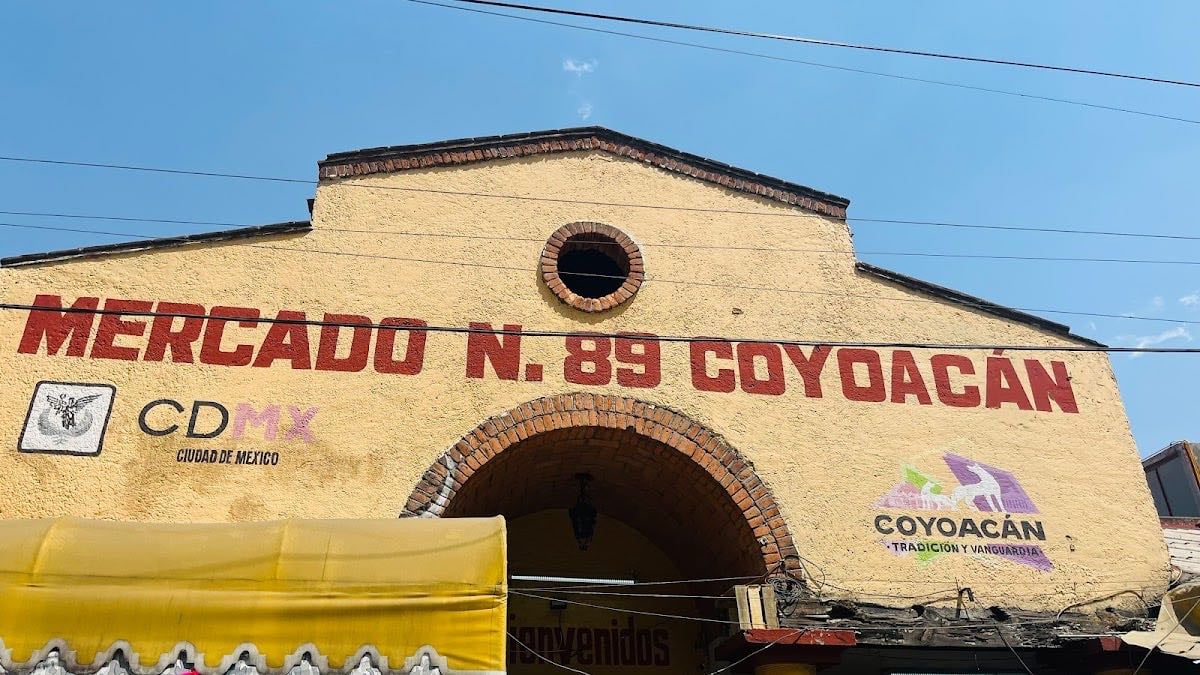 mercado coyoacan boutique betys - Venden unas tostadas Deliii