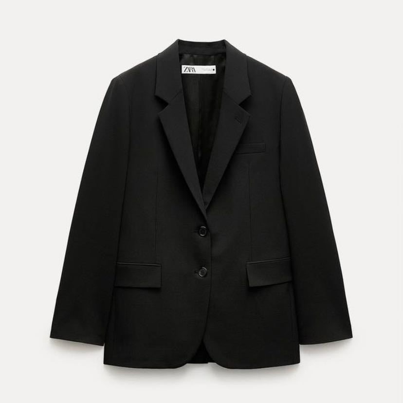 Saco negro - Súper básicos en closet