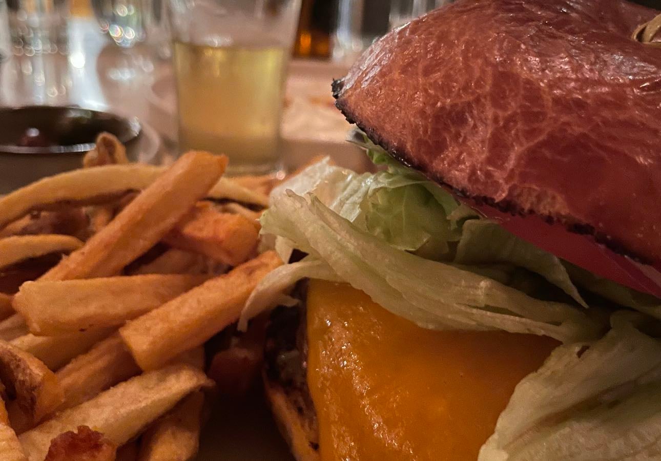 Tour Hamburguesa - Places hypelist by Ximena Quezada