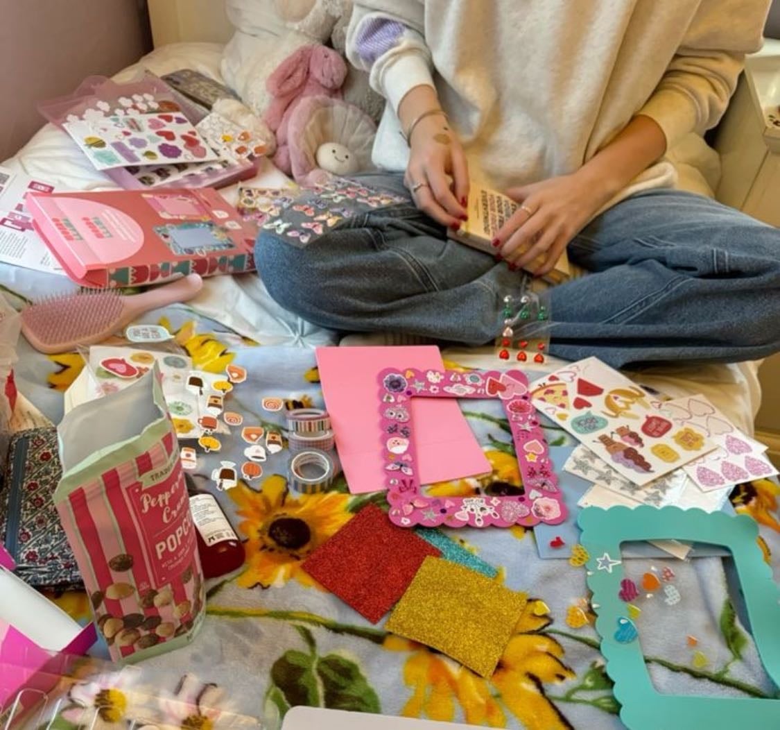 Arts, Crafts & projects