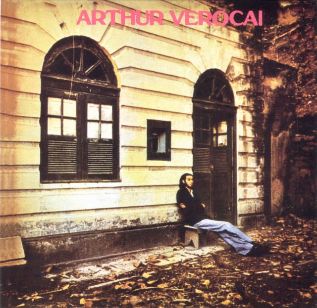 Dedicada a ela - Song 路 Arthur Verocai