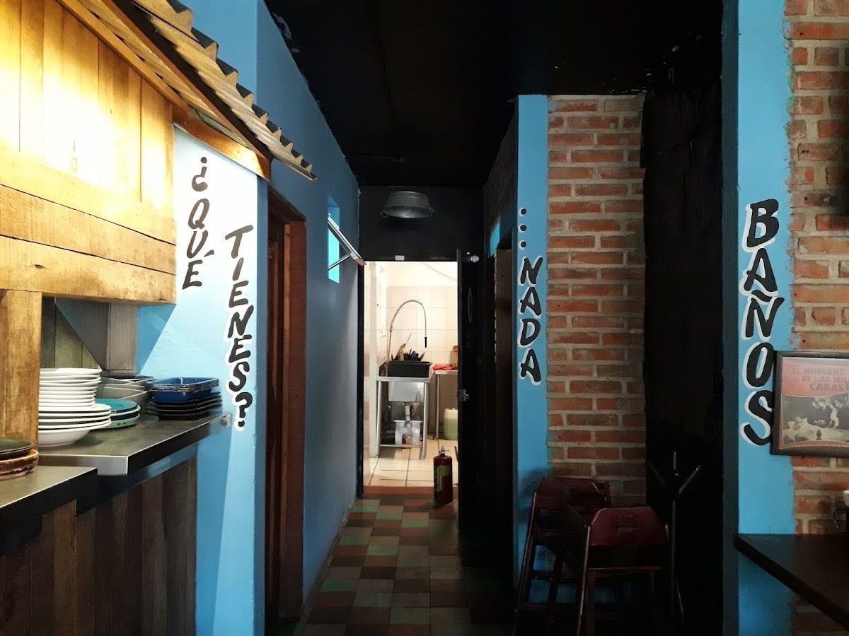 El Canibal Burger Shack