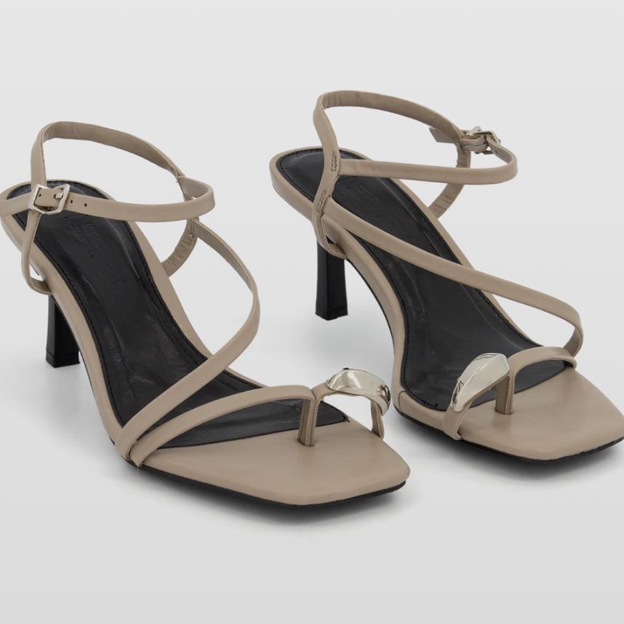 strappy toe band sandal - woolworths