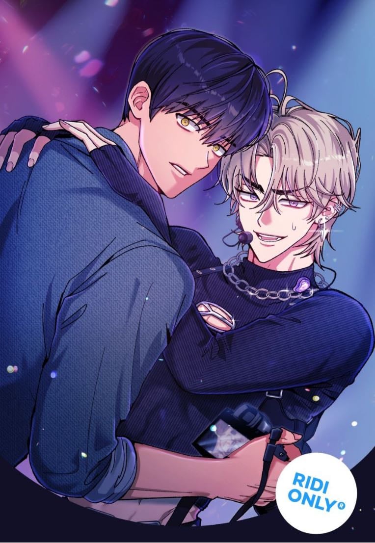 caught up with a fan - romance, secret relationship