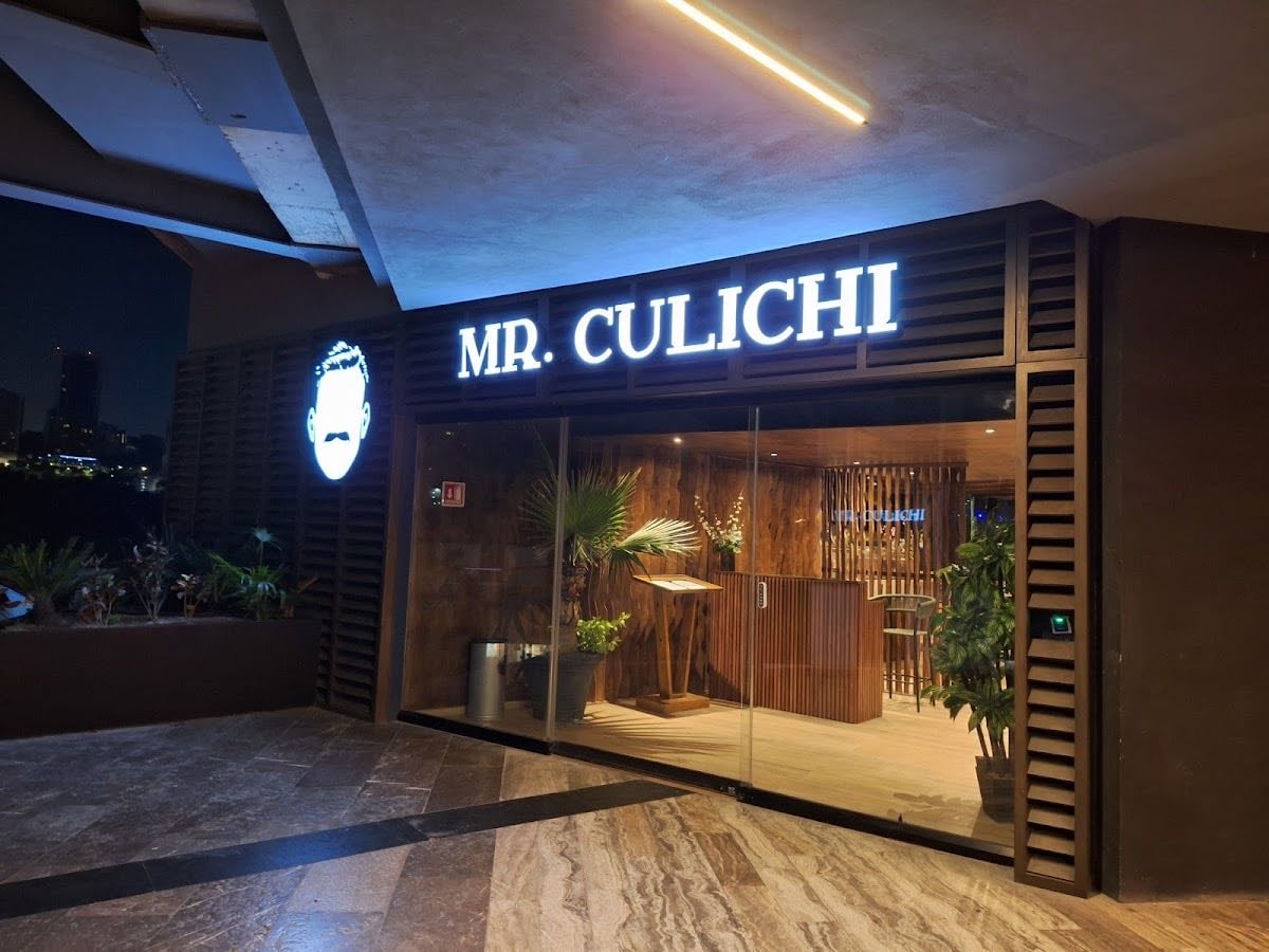 Mr. Culichi Punto Valle