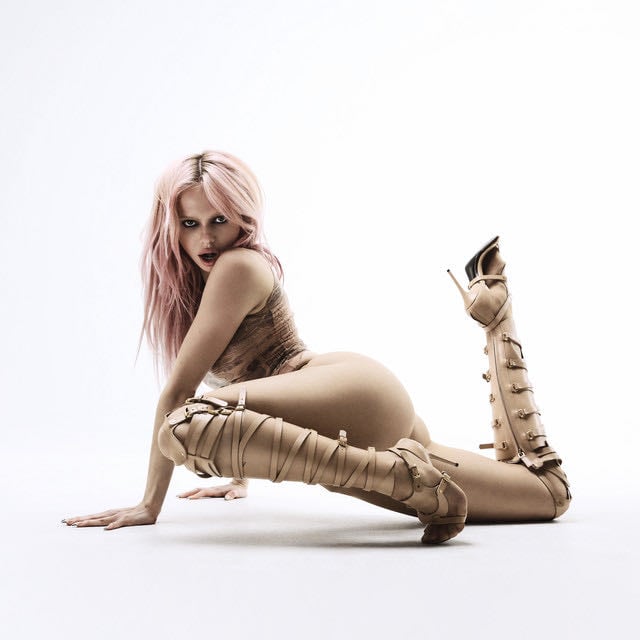 MACHINE GIRL - Song · ADÉLA