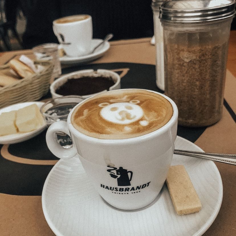 Dúo Cafe - Todo super rico, pero el local es algo pequeño.