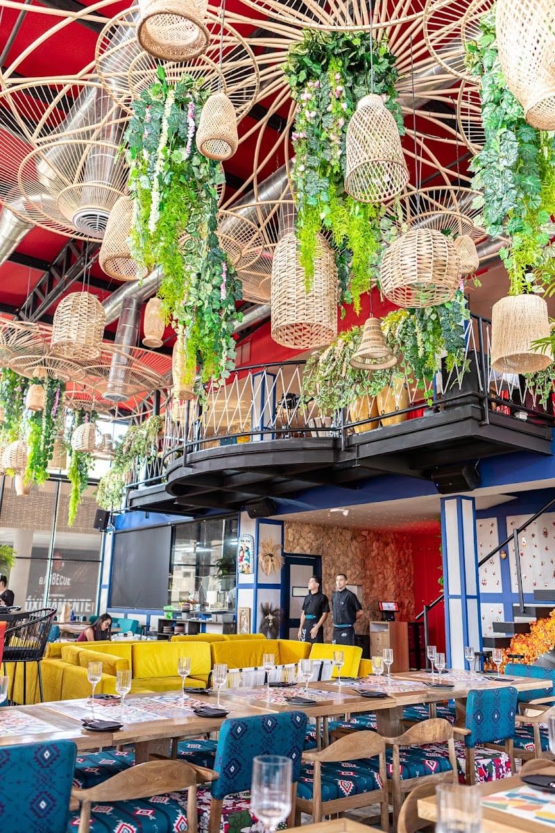 Santa Cabrona - Comedor y Cantina