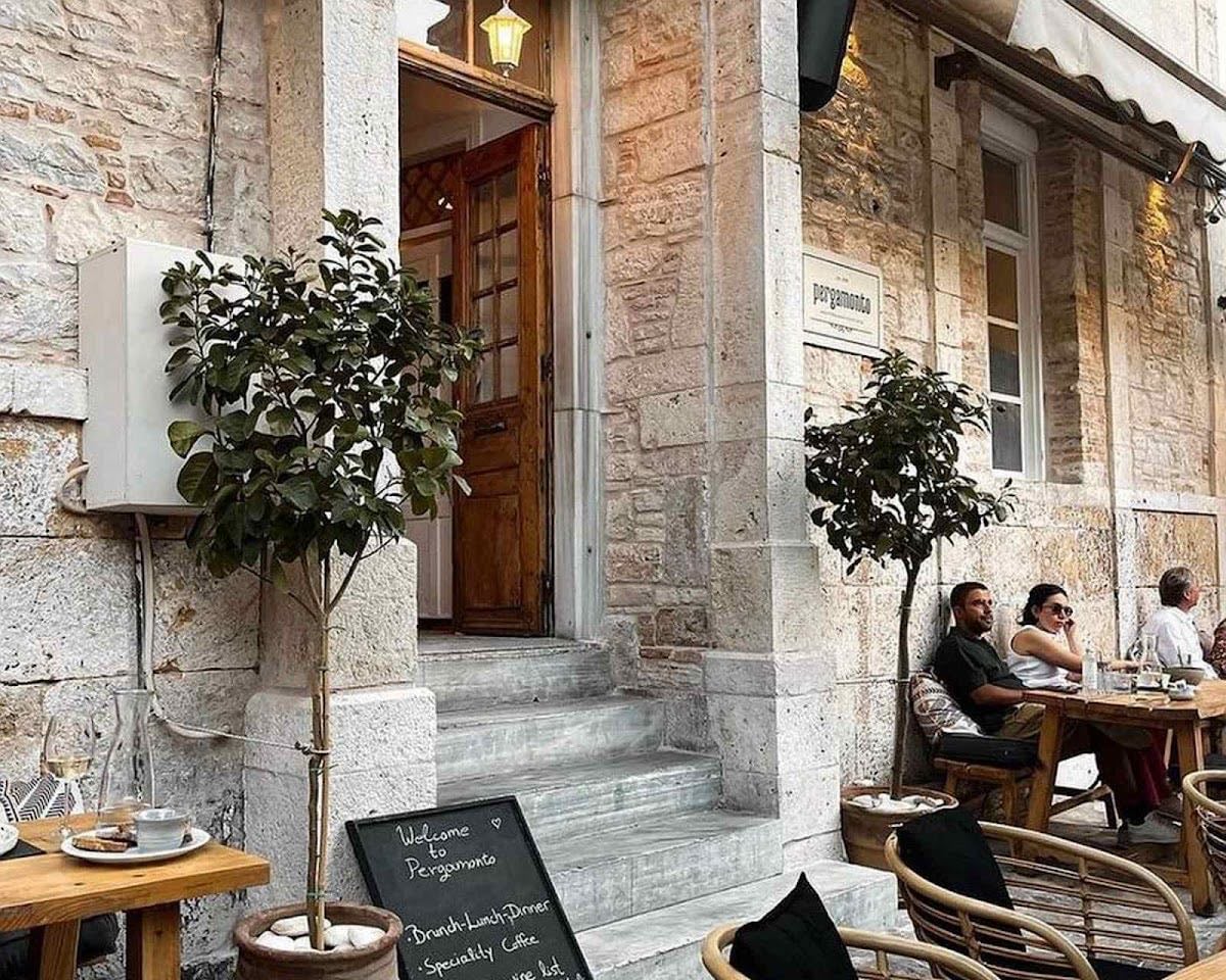Pergamonto Restaurant - Cute restaurant