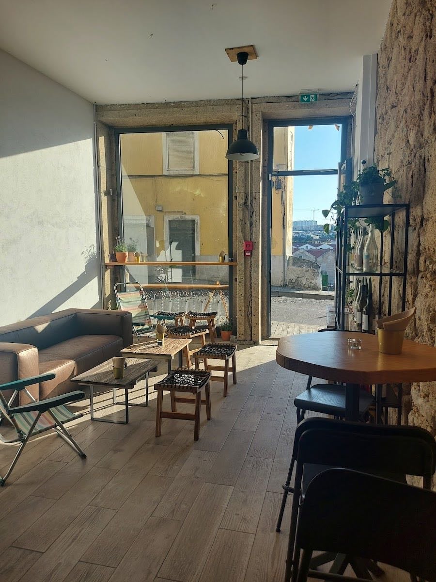 Casa Tão Longe, Tão Perto - Porto - Vine bar
