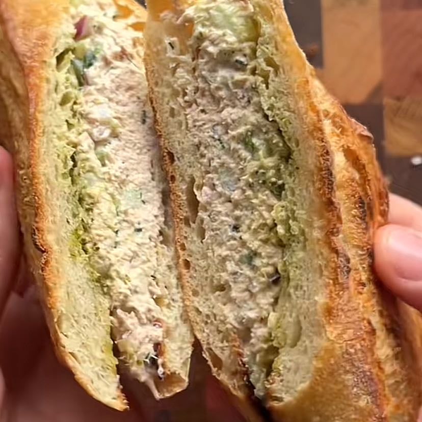 Sandwich atún - tuto en TikTok