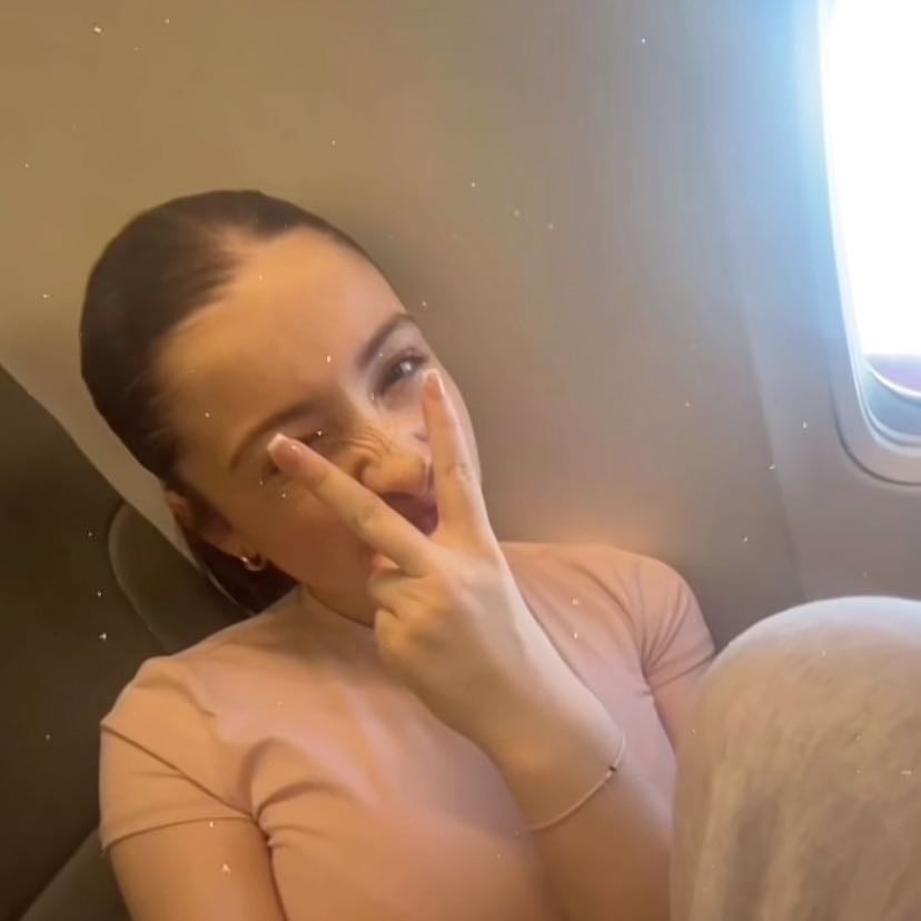 💗💗 - I love how kind and funny they are and I love when they go live together and when Amelia gets ready on live. I also love how unique they are and they aren’t afraid to be themselves 💜💜