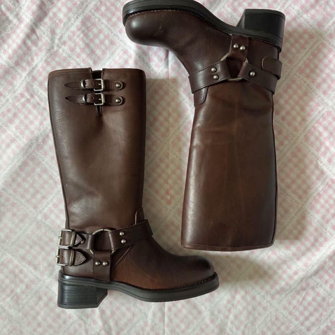 Steve Madden boots