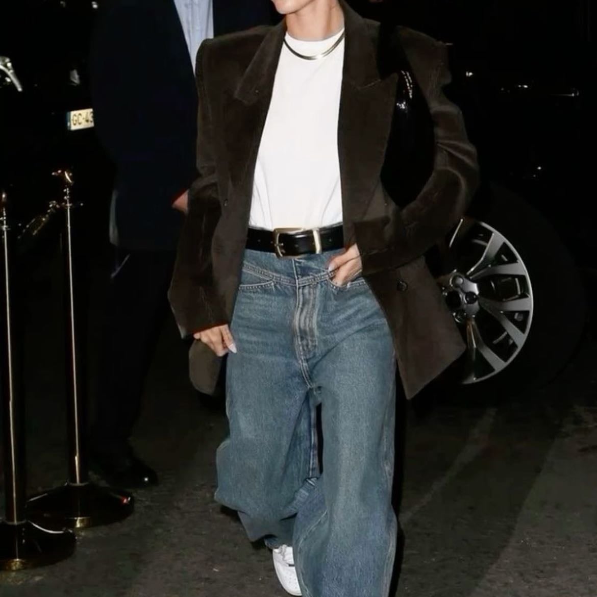 Oversized look