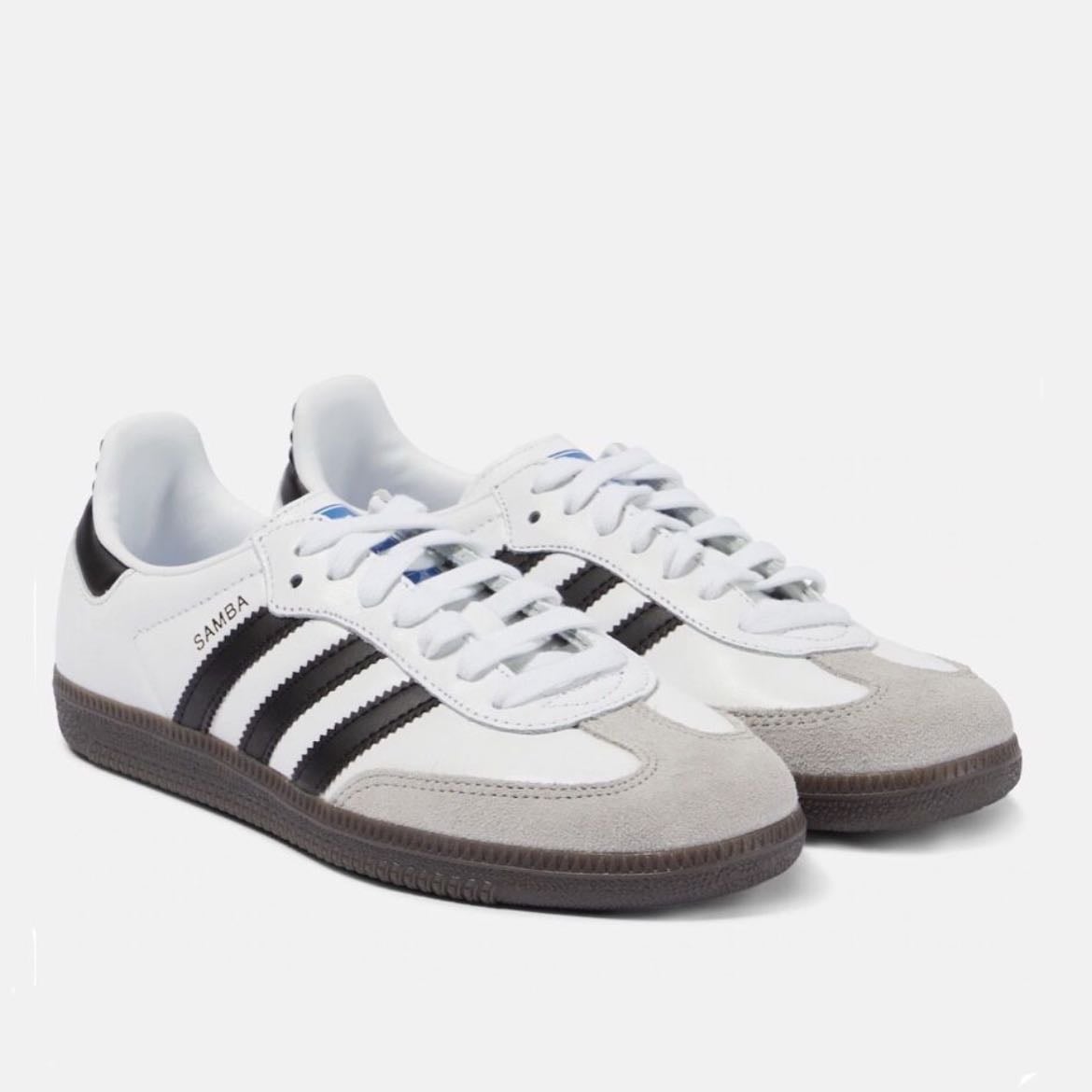 everyday sneakers