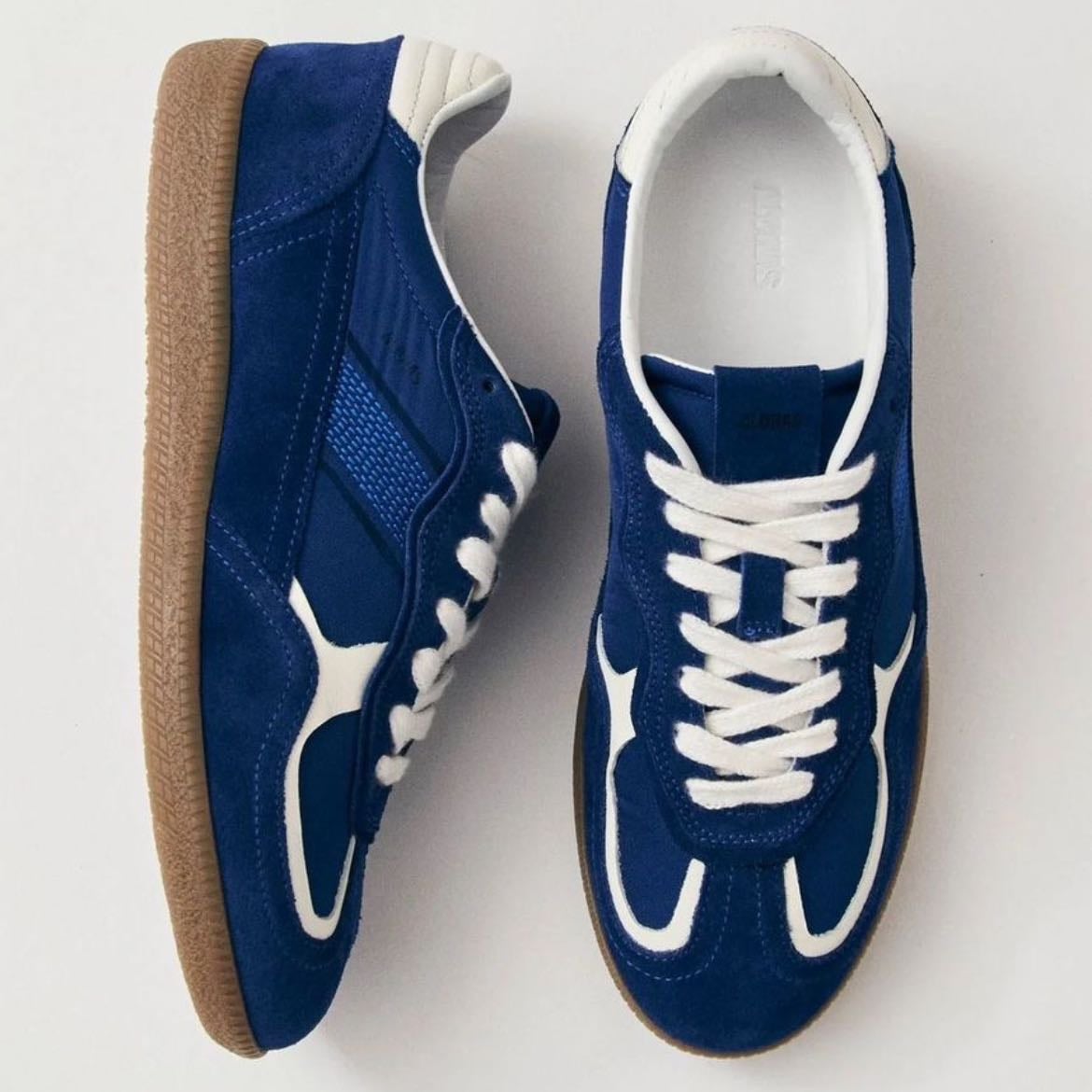Navy Blue sneakers - doesn’t matter the brand