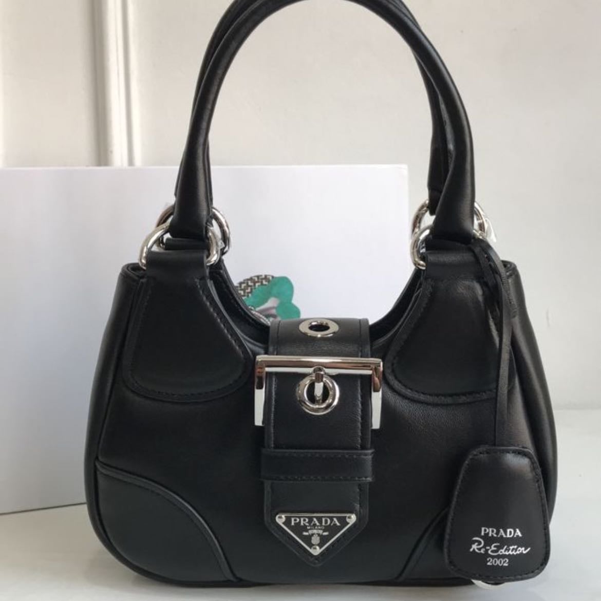 Prada - Moon-re edition 2002
