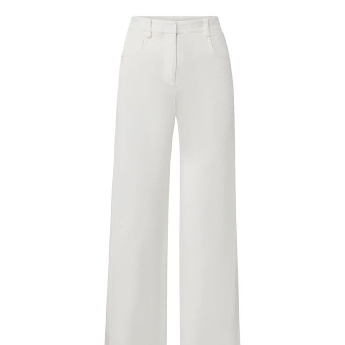 white pants