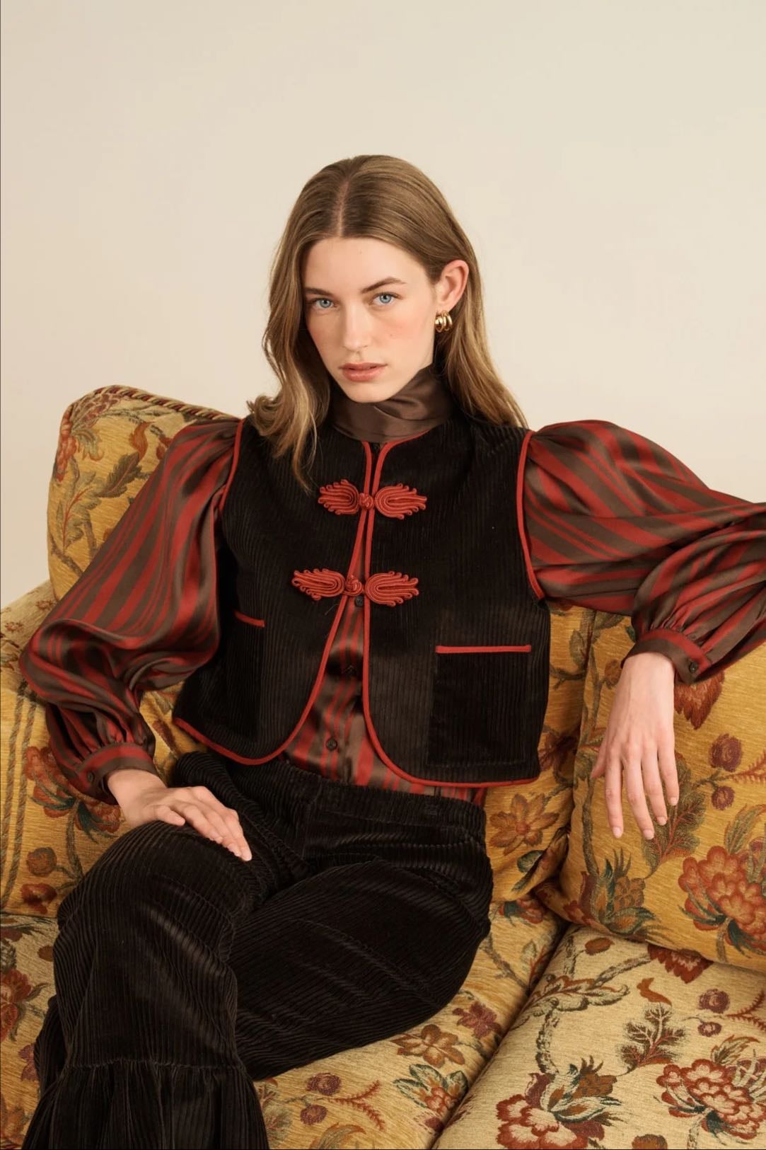 Vienna Vest - MARIADELAORDEN