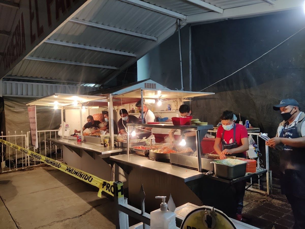TAQUERIA El Pariente