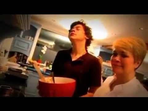 GET OUT OF MY KITCHEN. - YouTube