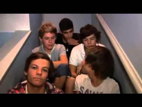 i like girls who eat carrots. - YouTube