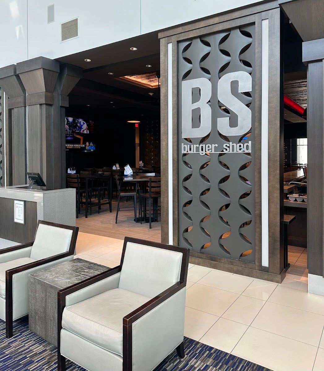Burger Shed at Embassy Suites Olathe